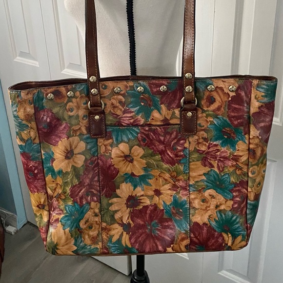 Patricia Nash Handbags - DESIGNED BY PATRICIA NASH!!!! FABULOUS CONDITION, USED TWICE FREACO BOUQUET TOTE